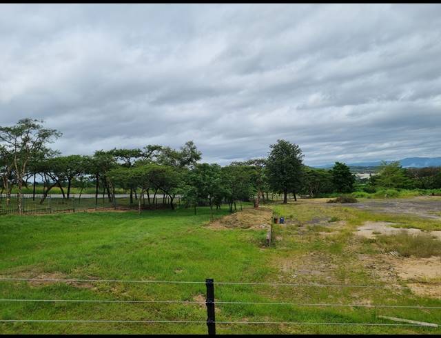 10,000M² VACANT LAND TO LET IN ROCKY DRIFT